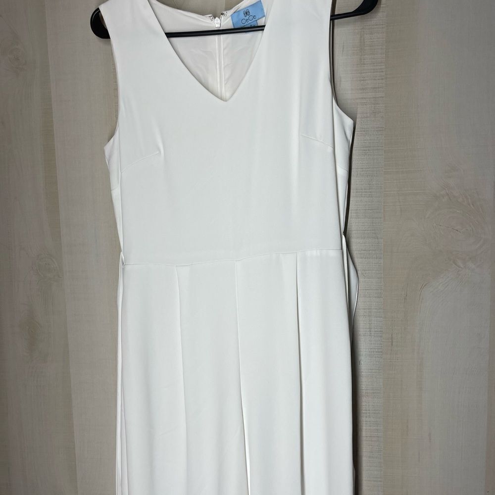 CeCe white sleeveless pants romper v neck, size 2 - Picture 3 of 16